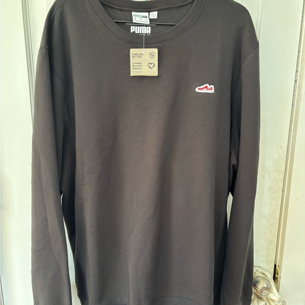 Puma Black Suede Logo Crewneck Sweatshirt with Green Tag